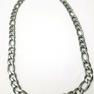 Stainless steel Figaro chain